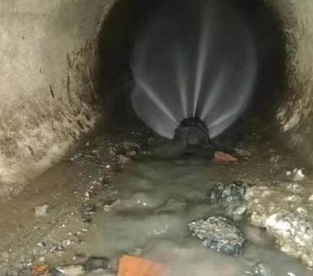 句容市政管道清淤