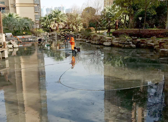 句容景观池淤泥清理